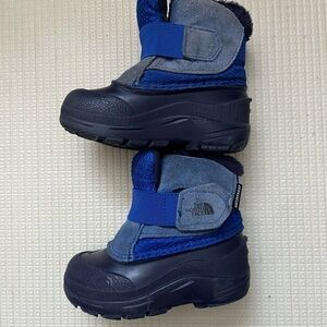 The North Face Kids Blue Winter Boots